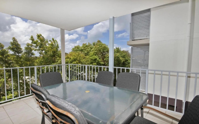Unit 2 'Sea Breeze Villas', Coolum Beach