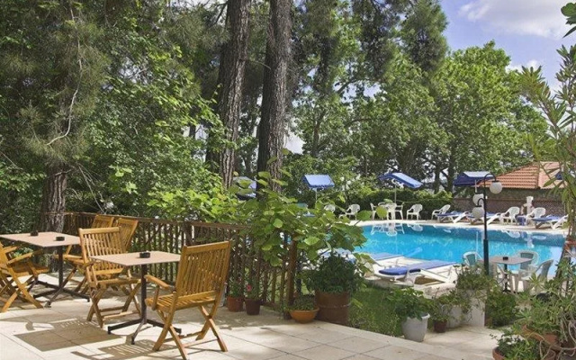 Pendeli Resort
