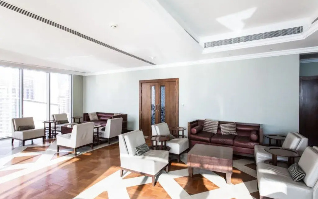 Trident Grand Residence by One Perfect Stay