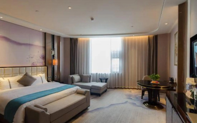 Huayi Hotel