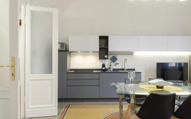 JOIVY Elegant flat near Spianata Castelletto