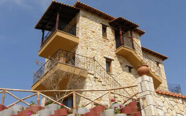 Palamidi Apartments