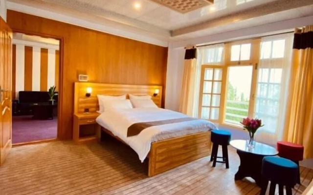 Elite Residency