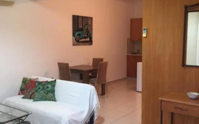 Davi's Studio Apartment