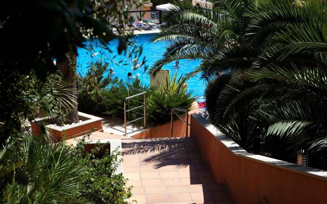 MLL Blue Bay Hotel вид на фасад