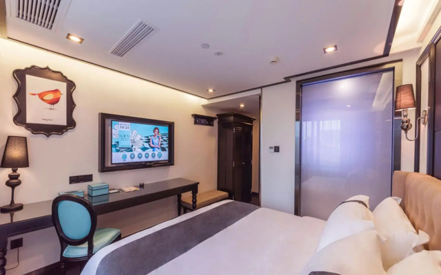 Xana Hotelle Xiamen Airport Fanghu Station Center