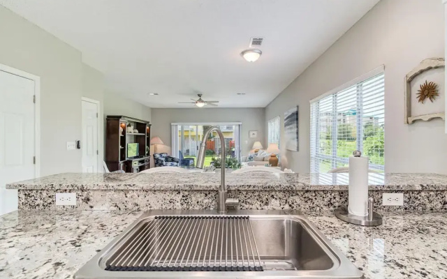 Gulf Walk 506