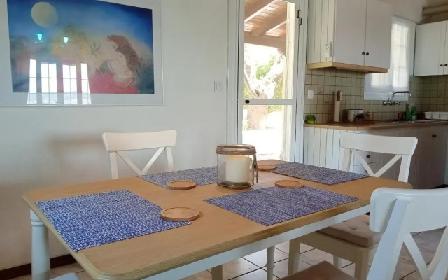 Votsalo Summer House by the Beach