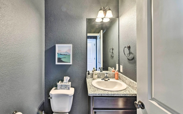 Modern Poncha Springs Townhome w/ Mtn Views!