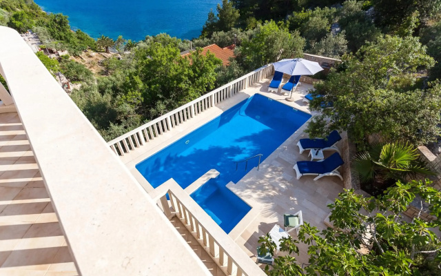 Villa Matic