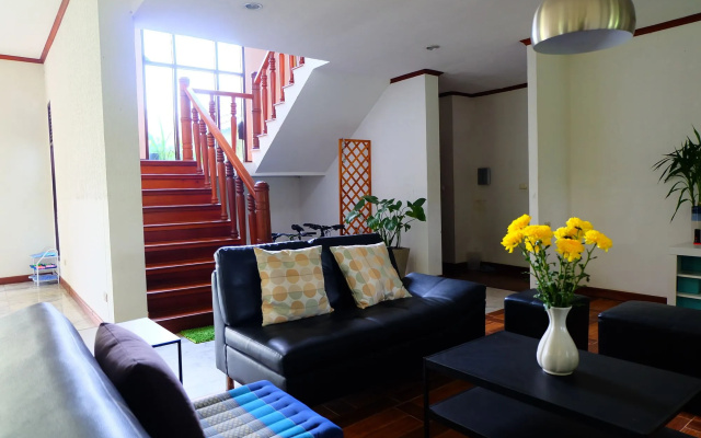 Villa Franjipani Maerim