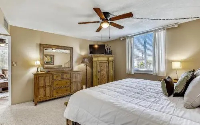 Dolphin Point 202A - 2 Br Condo