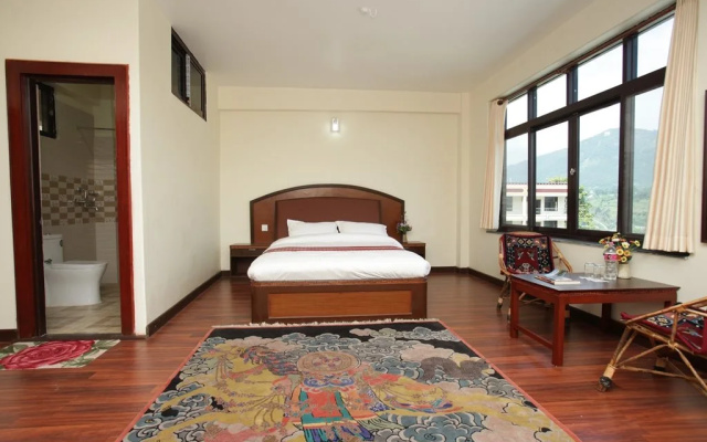 Hotel Pema Tsal