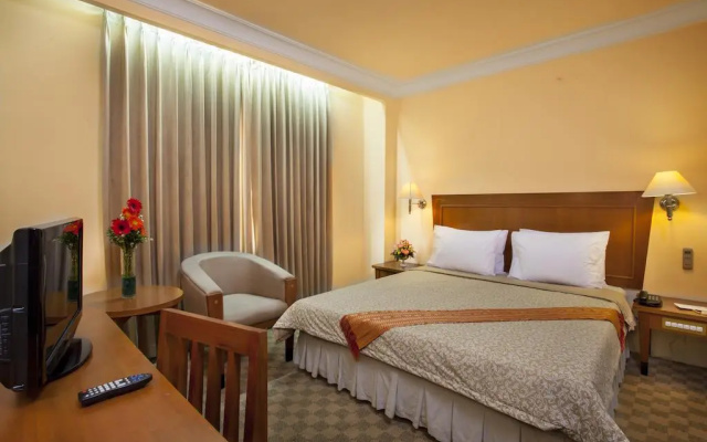 Nalendra Hotel