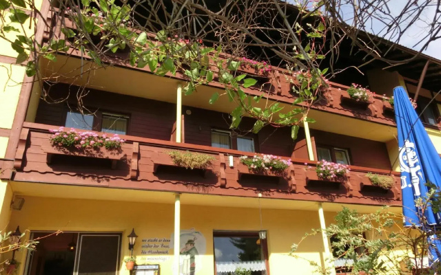 Landgasthof Hotel Röfleuten