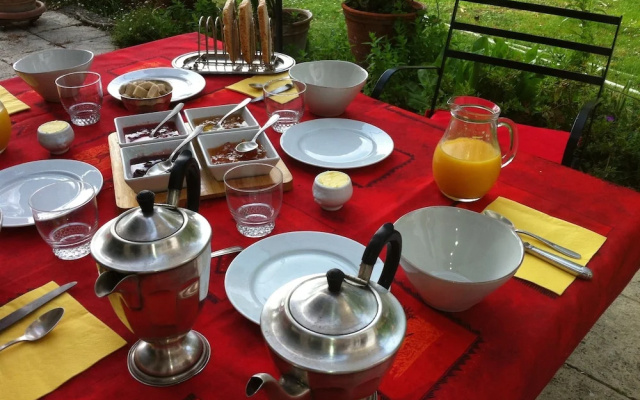 Guest House Yuccas& Tilleuls