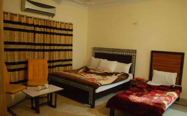 Khyber Inn Guest House