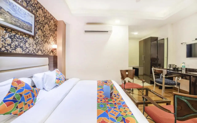 Fabhotel Galaxy