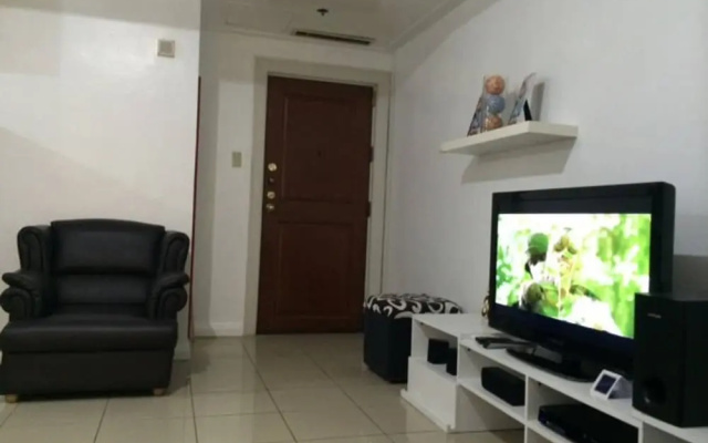 1 Br Robinsons Place Manila- Rpr07