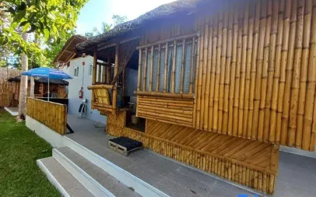 M&K's Guesthouse