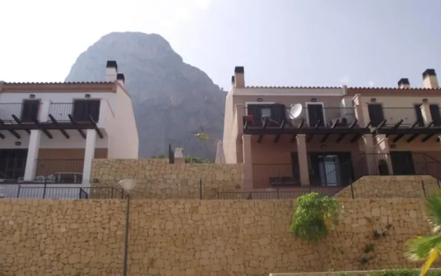 Holiday House