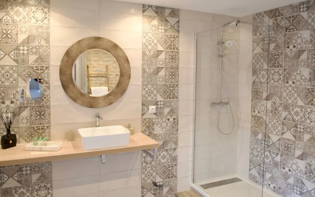 Plume Suites