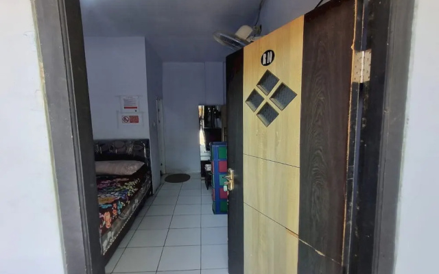 Hotel O New Asembagus 3