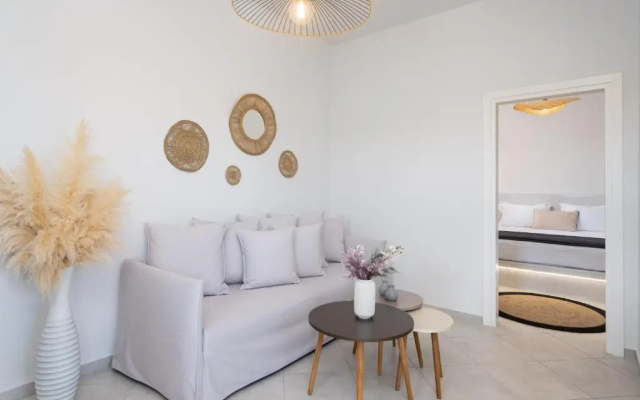 Almira Luxury Suites
