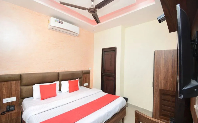 OYO 30743 Hotel Himalayan