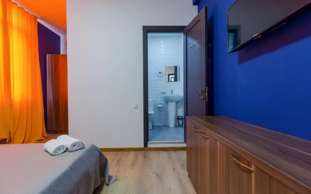 Komuna Hostel & Hotel