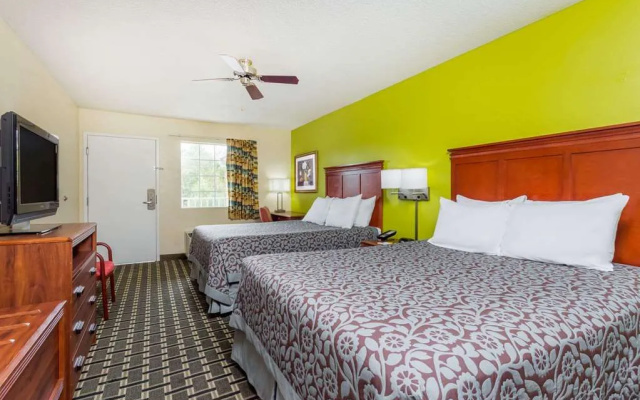 Days Inn Trenton