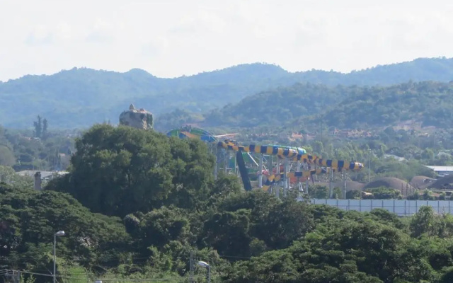 Baan Kun Koey Condo