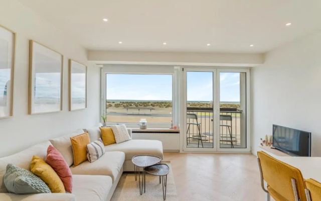 Romantic Getaway with sea view in Nieuwpoort