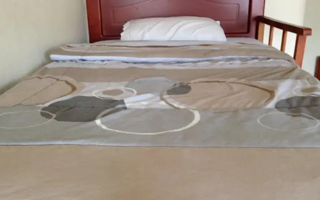 Hostal Alvanos