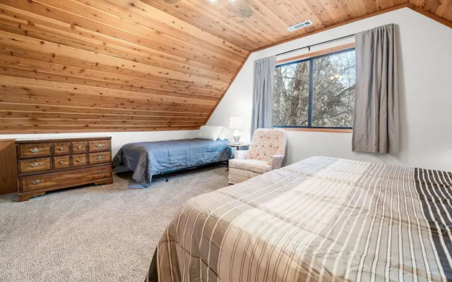 5 Kern's Cabin