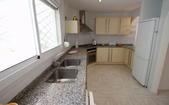 Suerte - sea view villa with private pool in Moraira