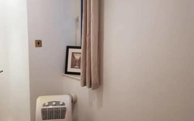 Awesome Apartment, Chelsea