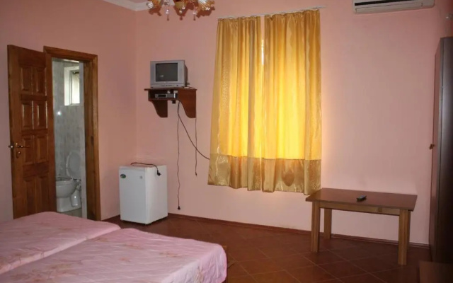 Kobuleti Guest House