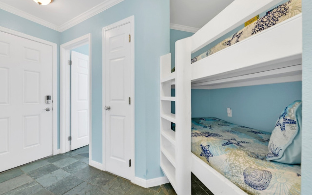 Seascape 1119 1 Bedroom Condo