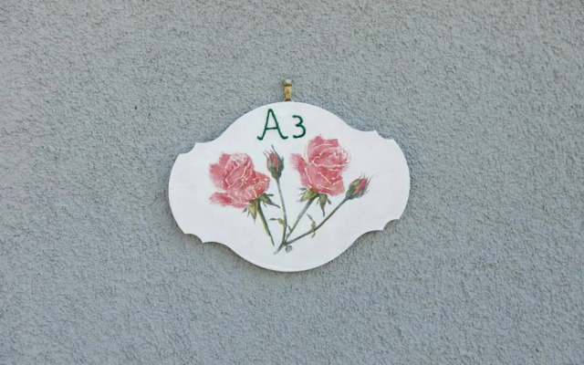 The House Of The Roses Seaview Superior Maisonette 3
