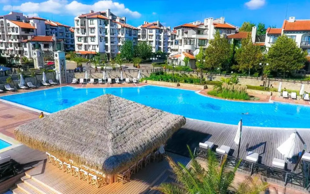 Oasis Resort & Spa Premium Apartments