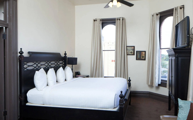 The Trinity Hotel