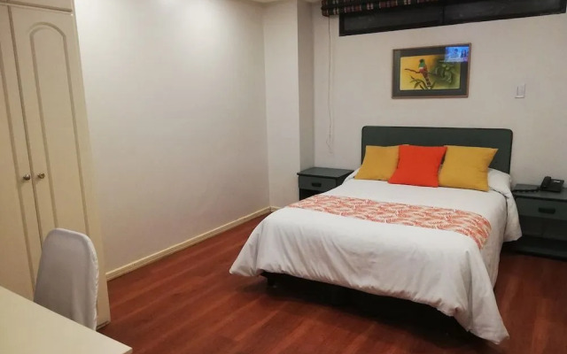 Hotel Bombuscaro