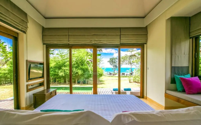 Sea Dance Resort