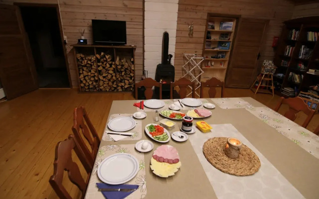 Polar Cabin