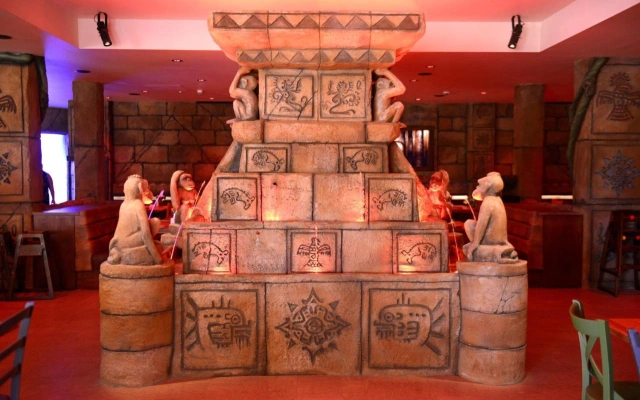 Chessington Resort Hotel