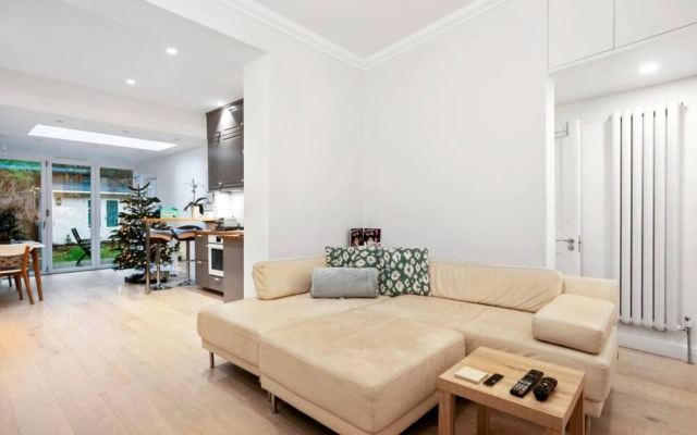 Charming 2 Bedroom Flat With Garden in Finsbury Park