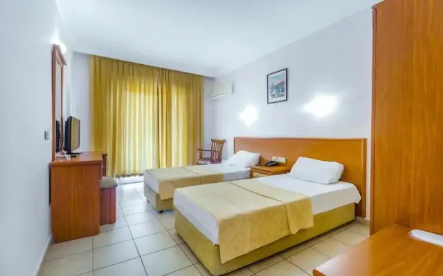 Alanya Beach Hotel