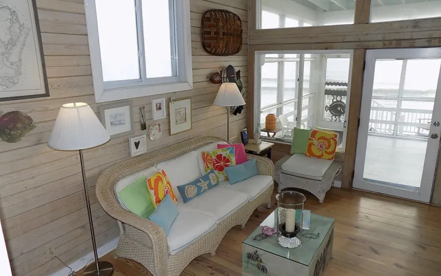 Flying Flounder 4 Bedroom Home