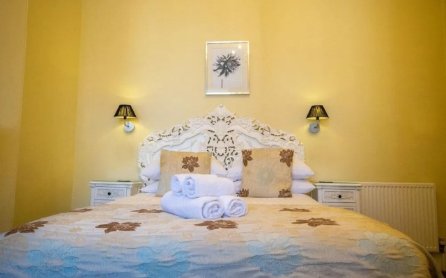 Summerlands Guest House
